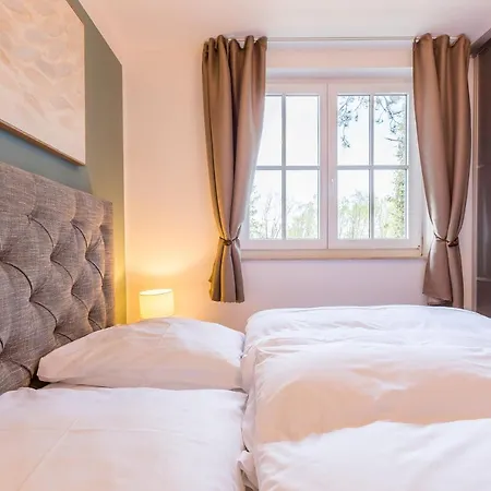 Strandleben 11 - Hans *