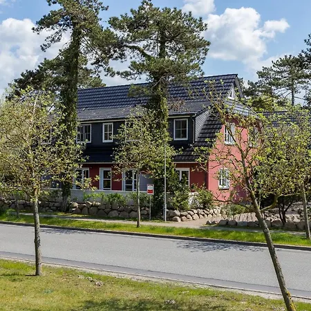 Strandleben 11 - Hans Apartment Ahrenshoop
